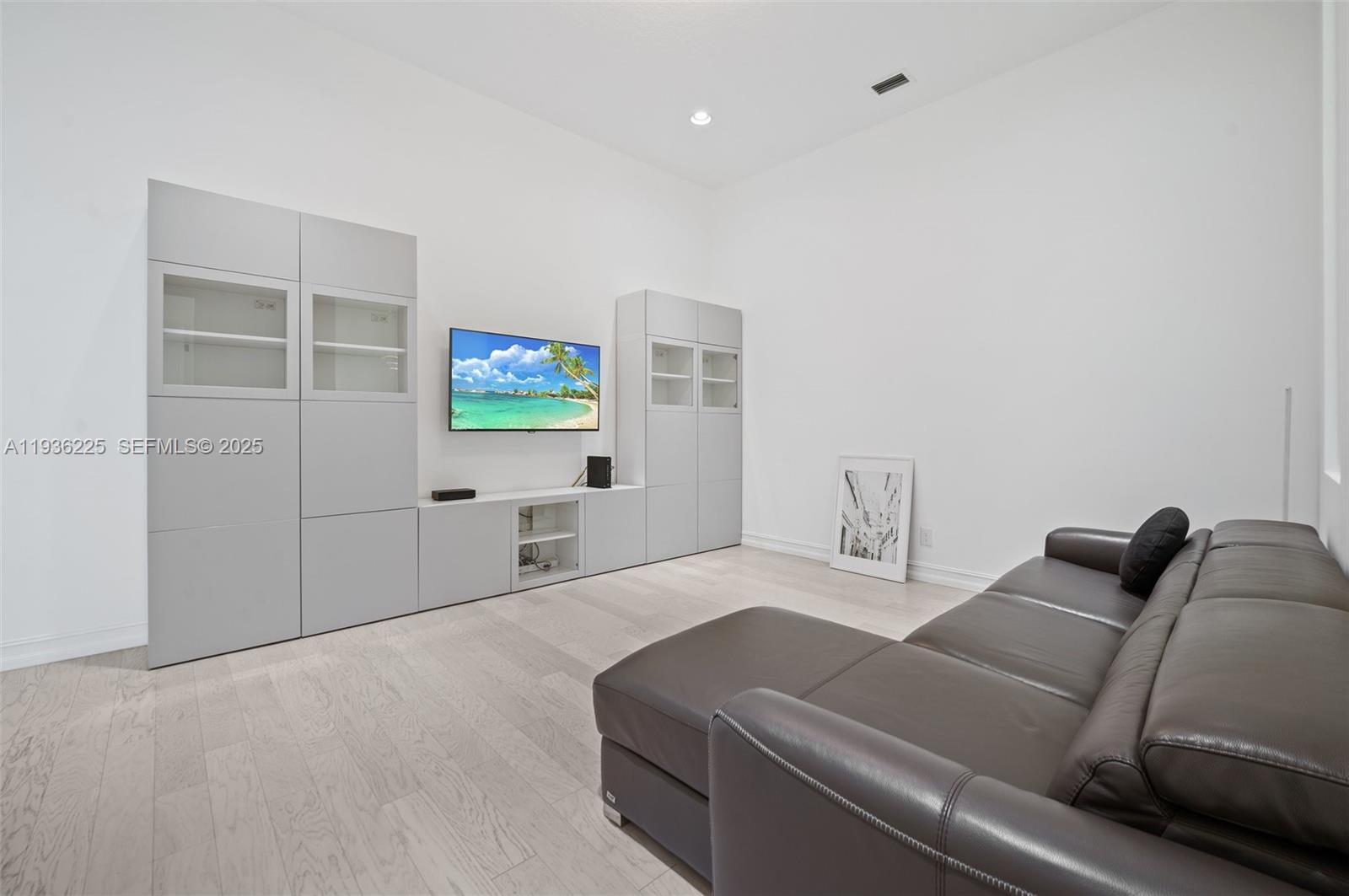 5292 S Sterling Ranch Cir