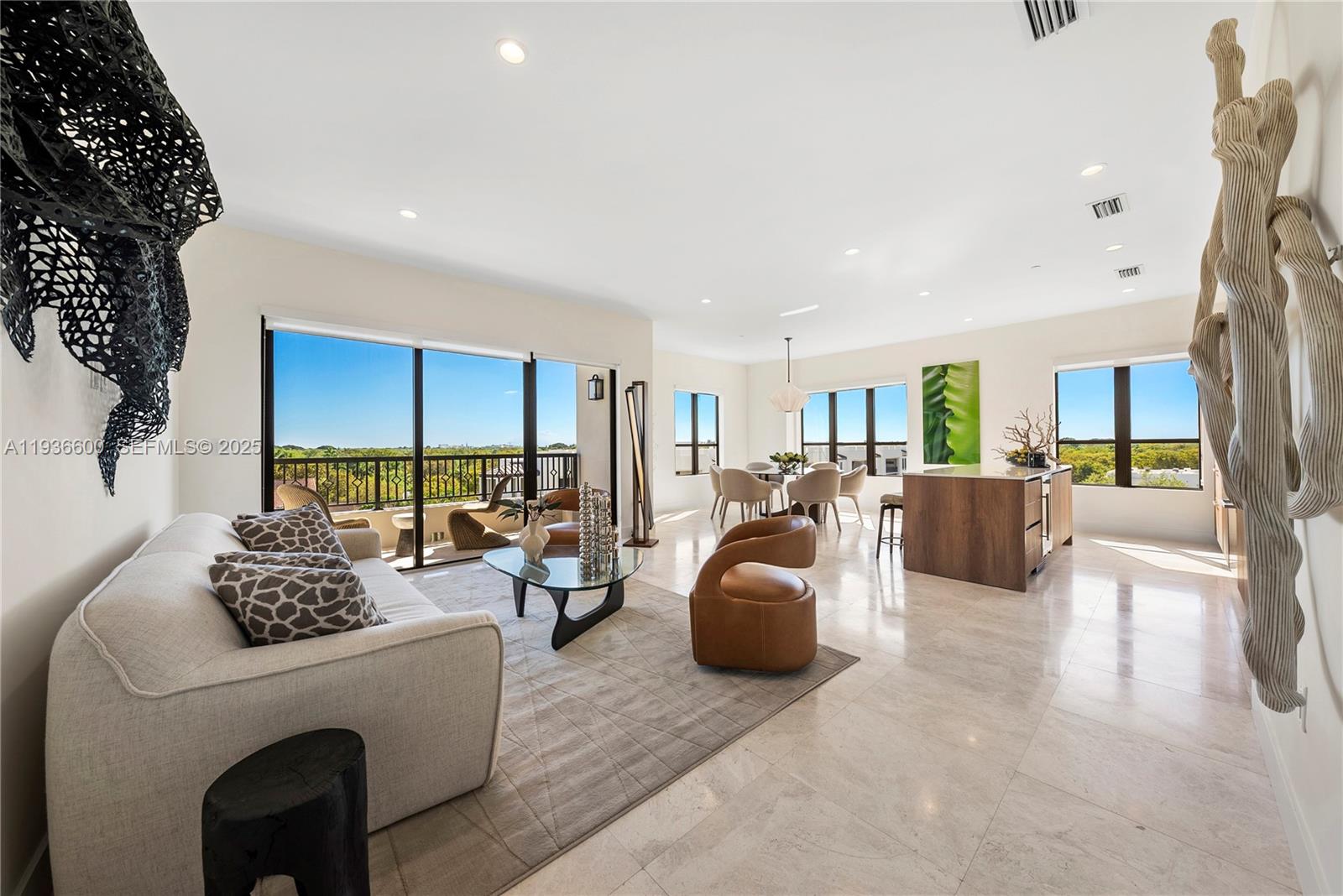 701 Valencia Ave # 505