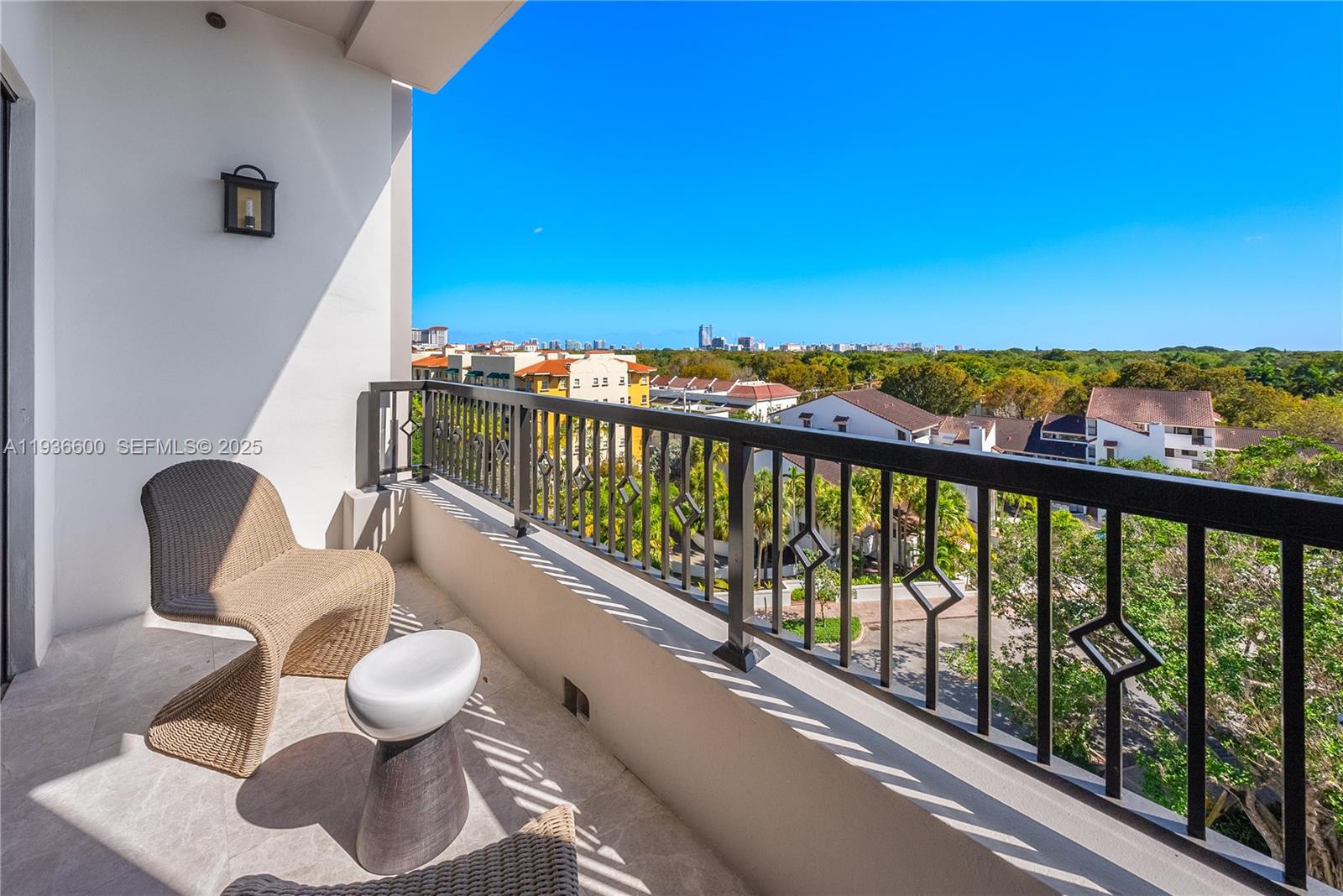 701 Valencia Ave # 505