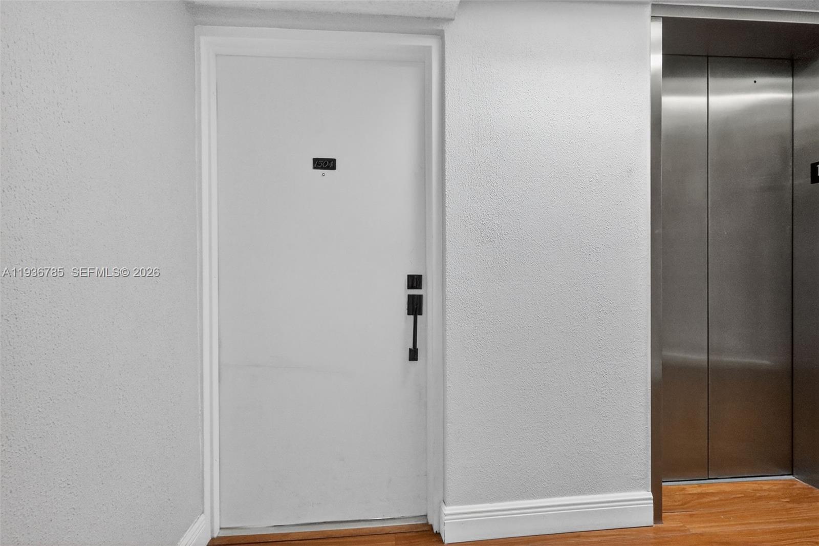 911 E Ponce De Leon Blvd # 1504