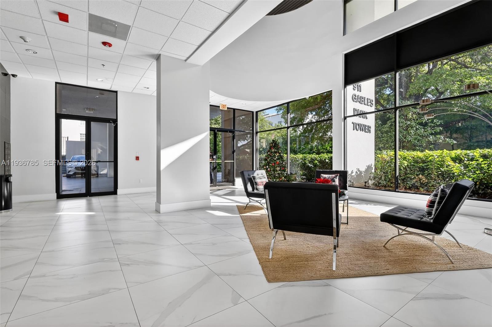 911 E Ponce De Leon Blvd # 1504