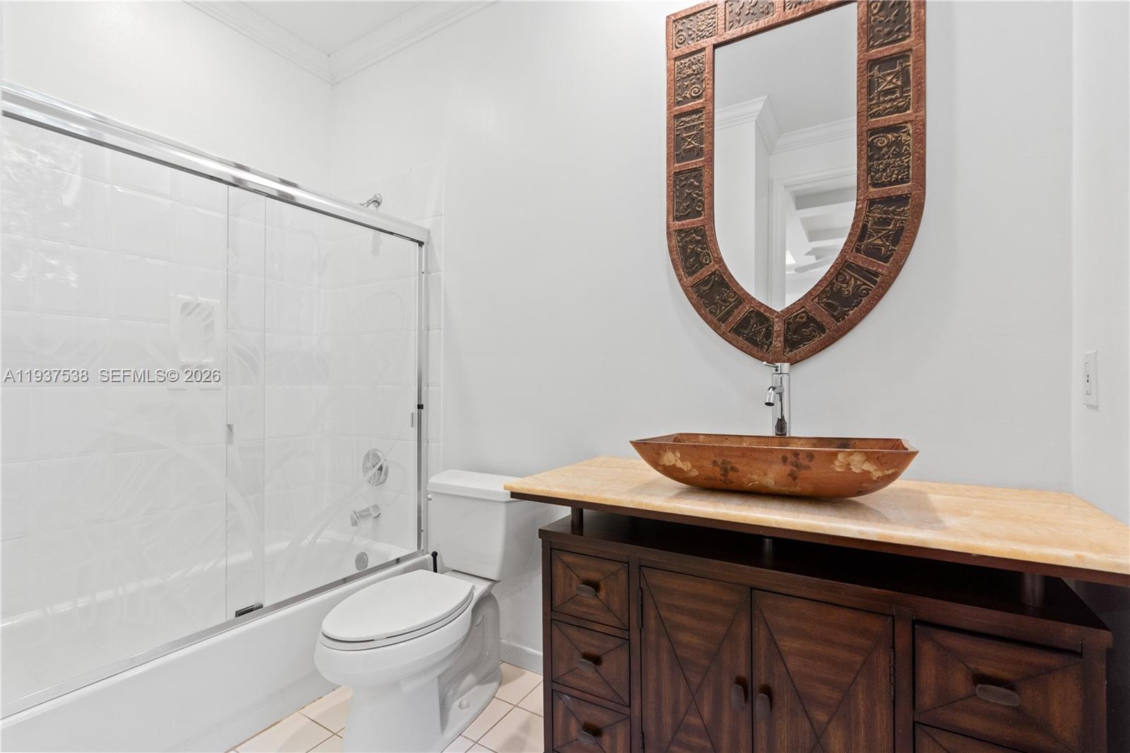 16053 Villa Vizcaya Pl