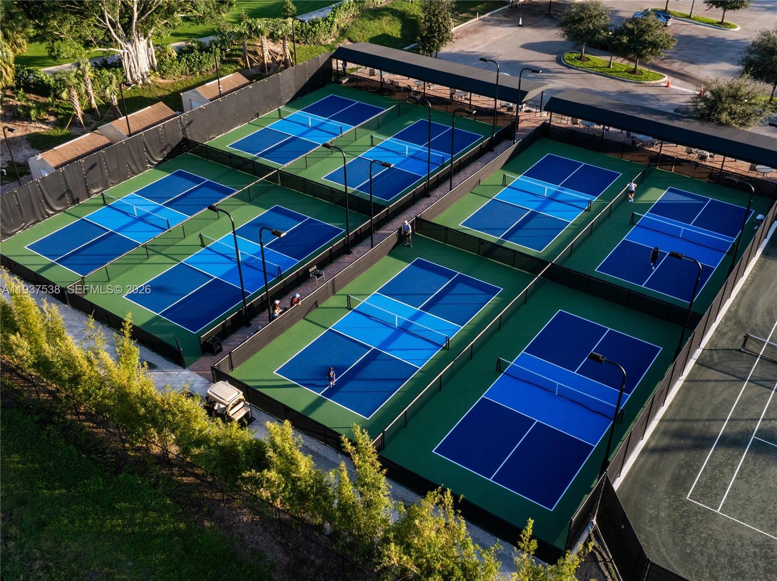 16053 Villa Vizcaya Pl