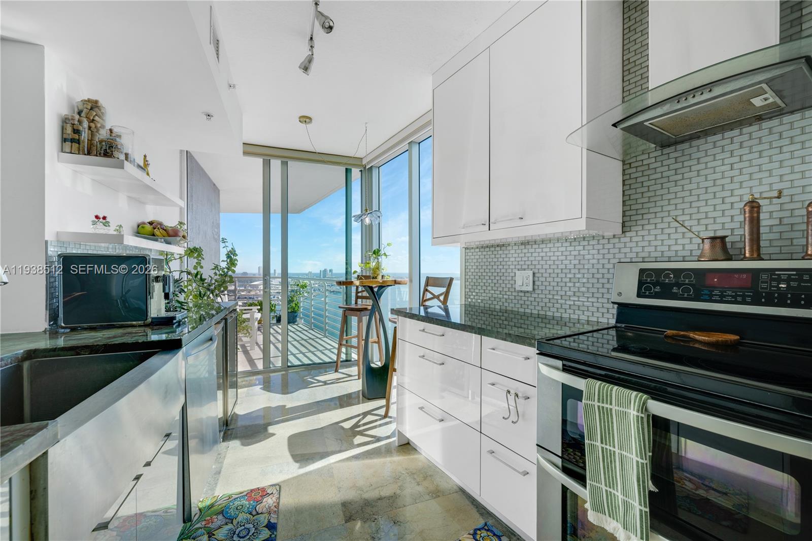 335 S Biscayne Blvd # 3909