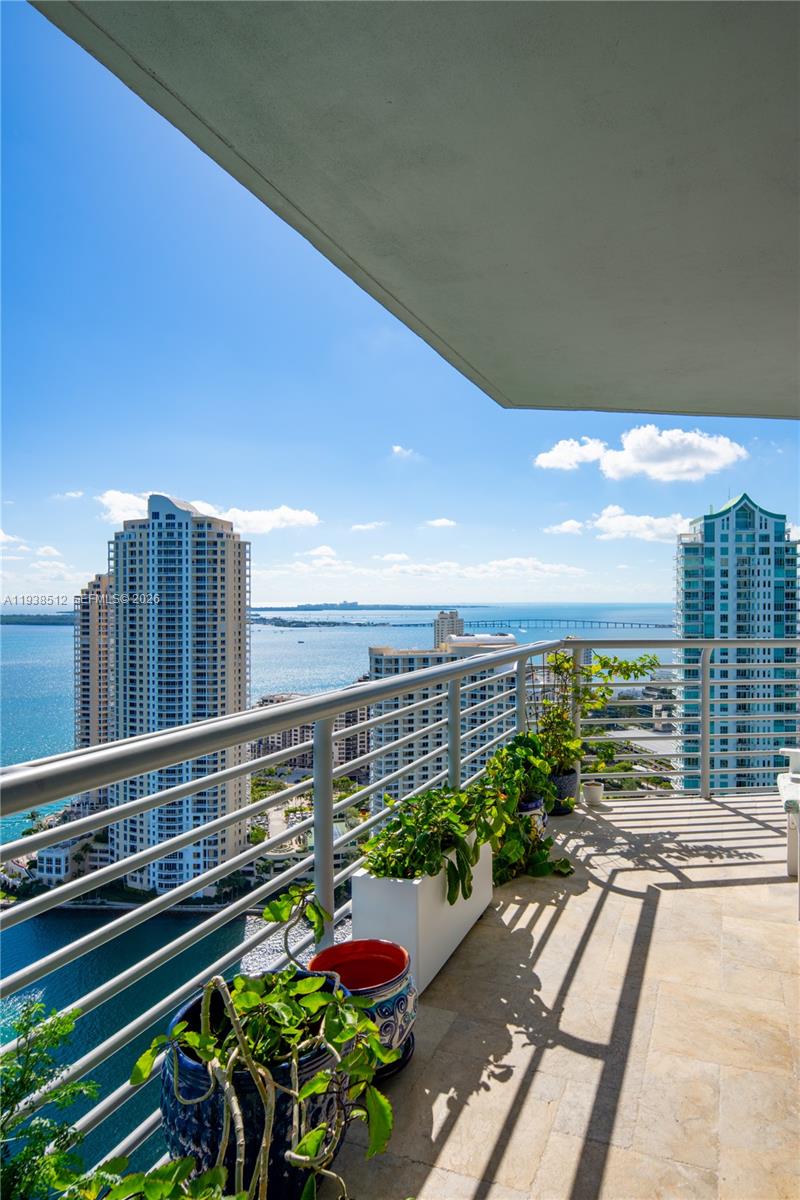 335 S Biscayne Blvd # 3909