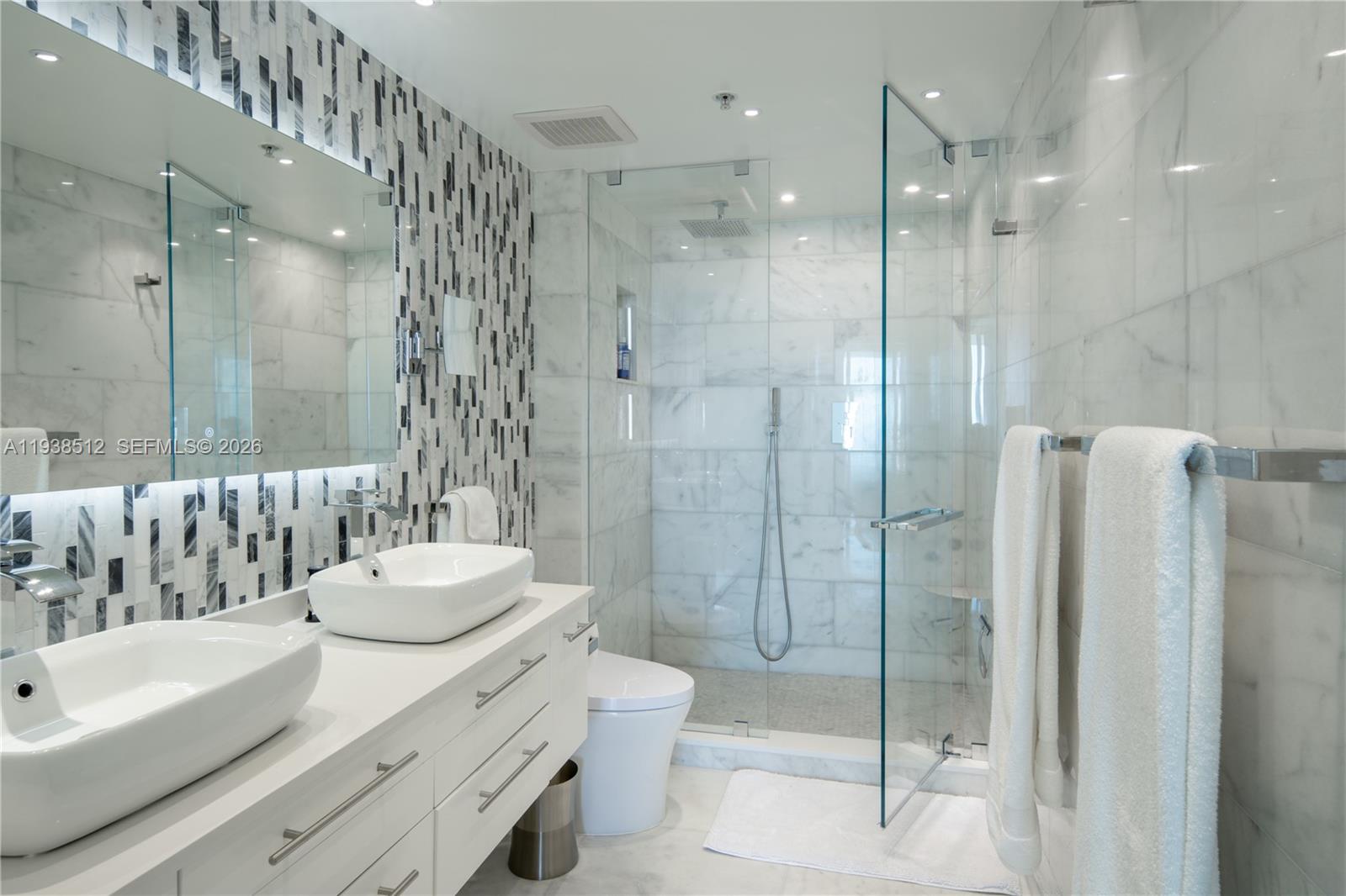 335 S Biscayne Blvd # 3909