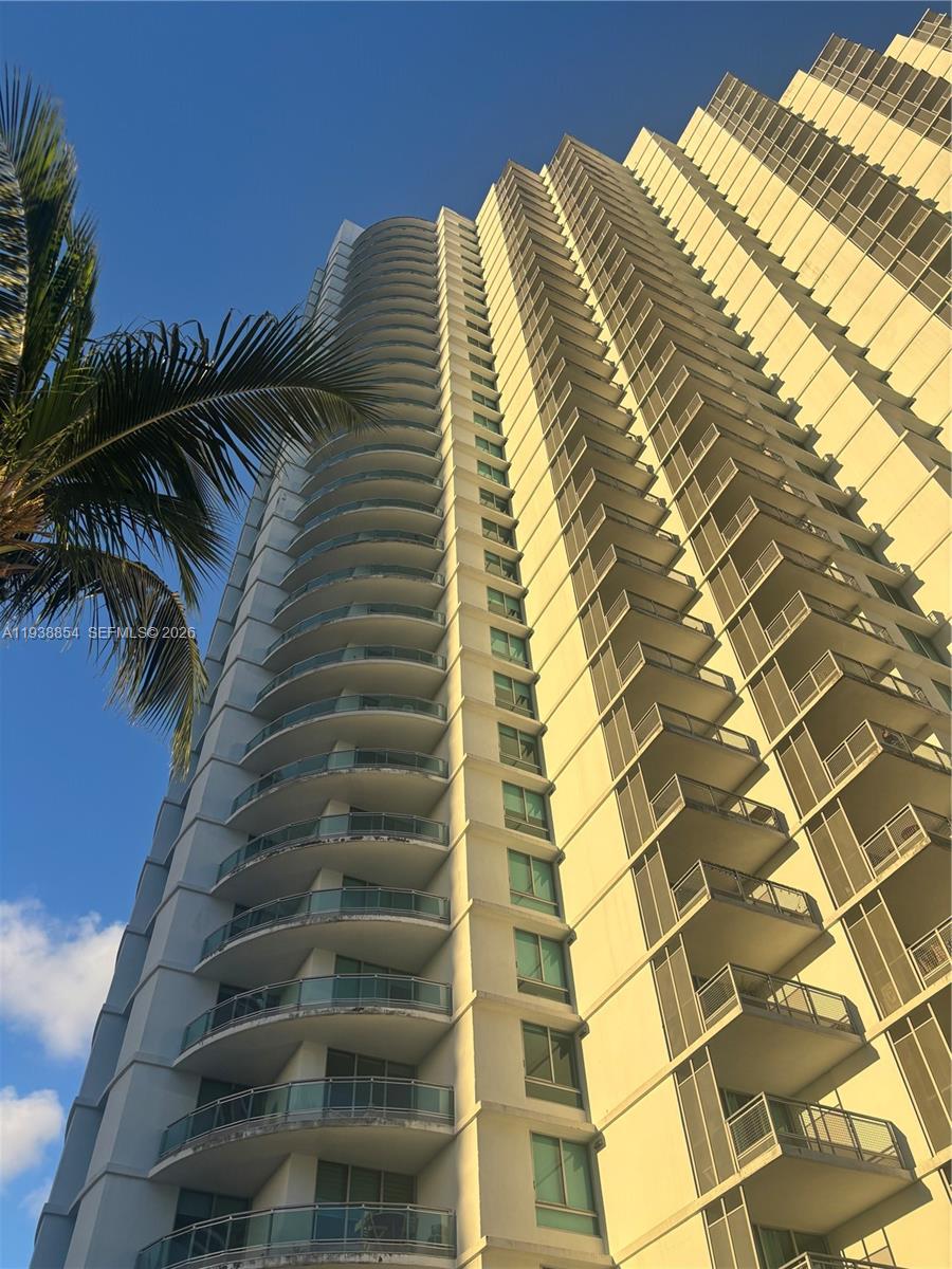 350 S Miami Ave Unit: 1208