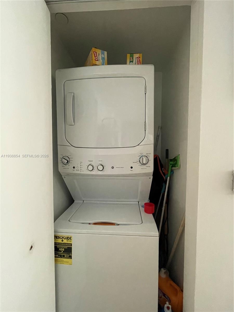 350 S Miami Ave Unit: 1208