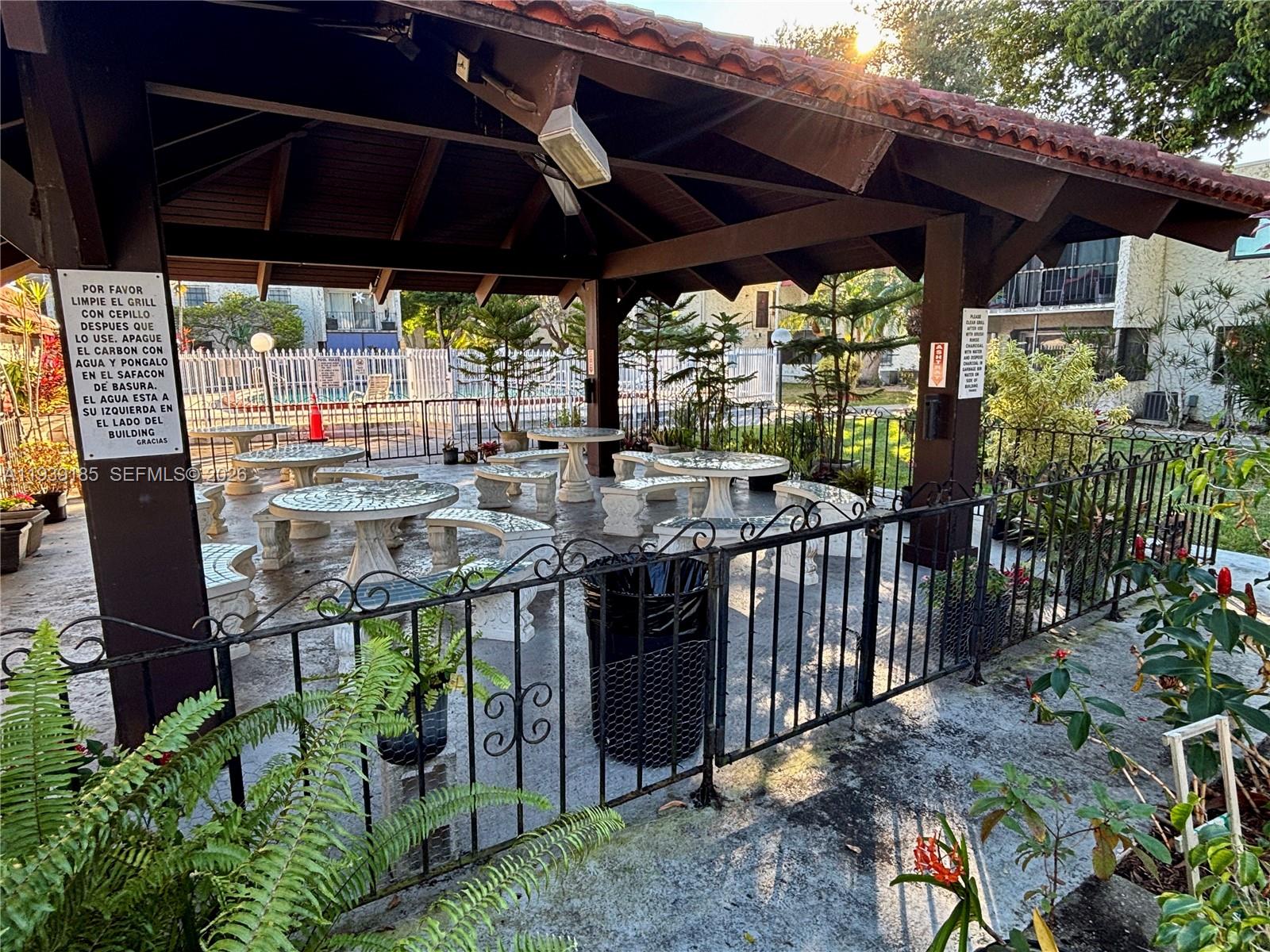 8701 SW 141st St # K5