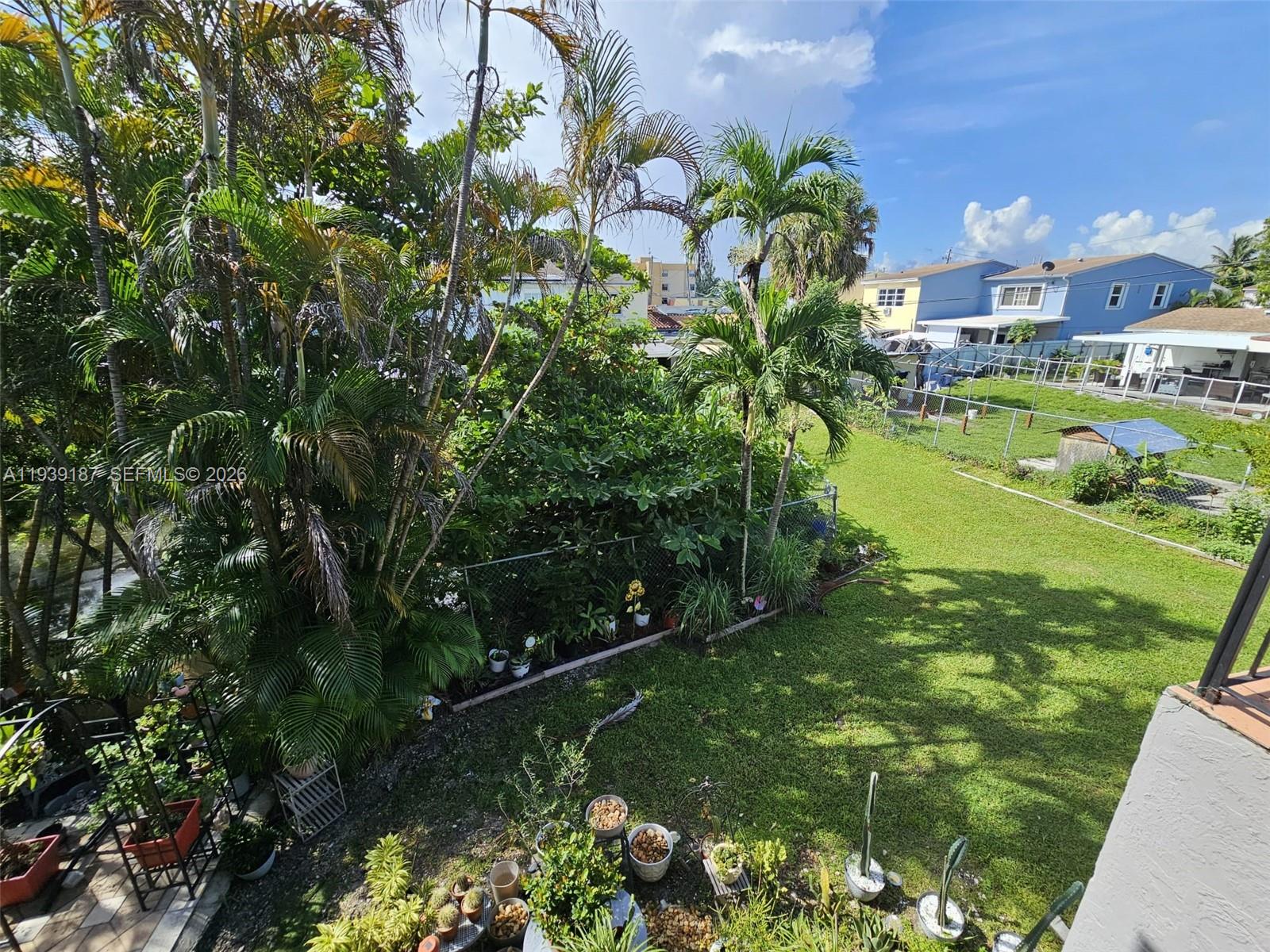 6961 W 14th Ct # 103