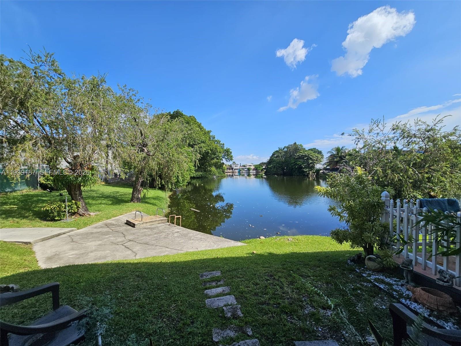 6961 W 14th Ct # 103