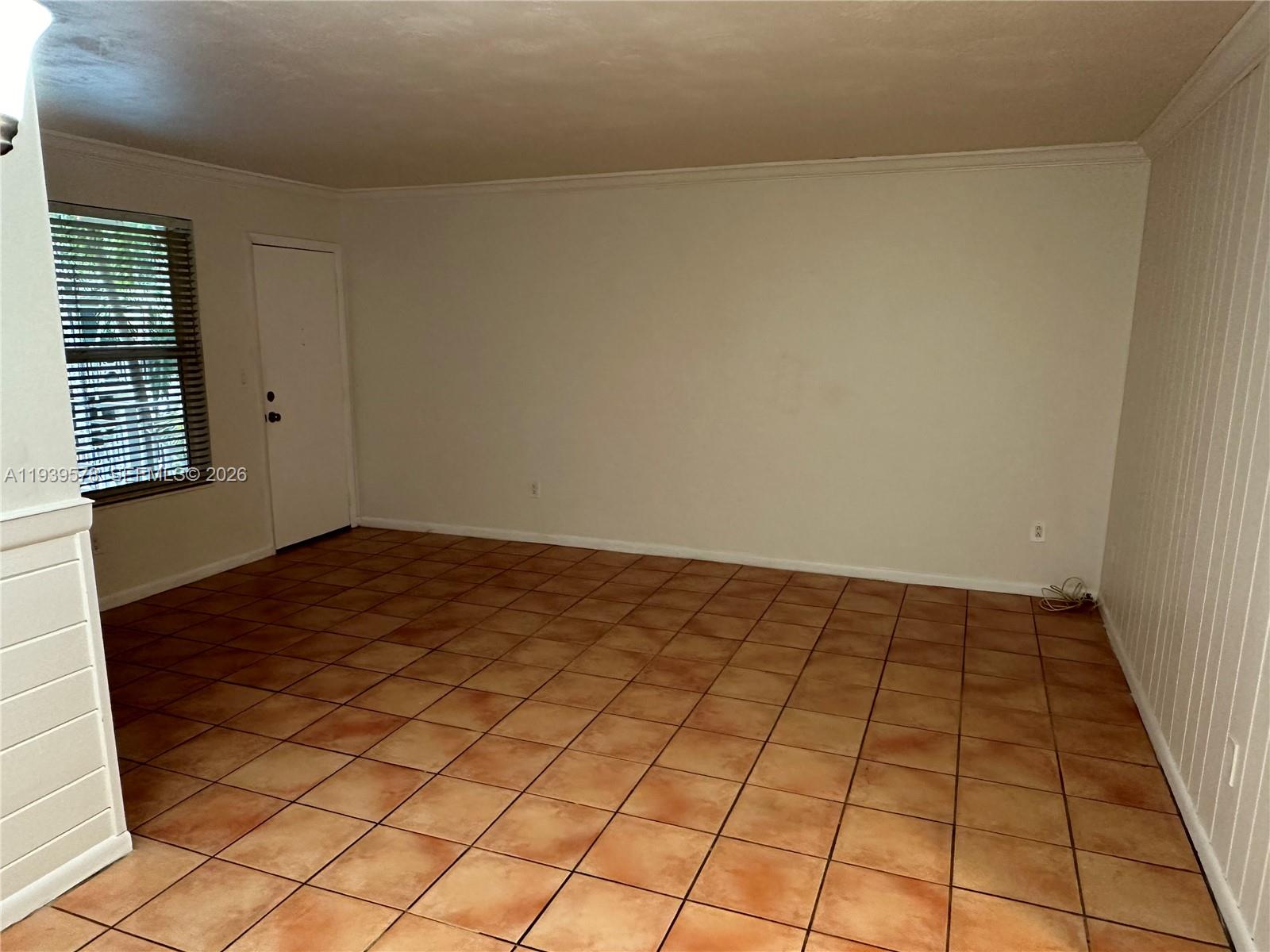 255 Sunrise Dr # 203