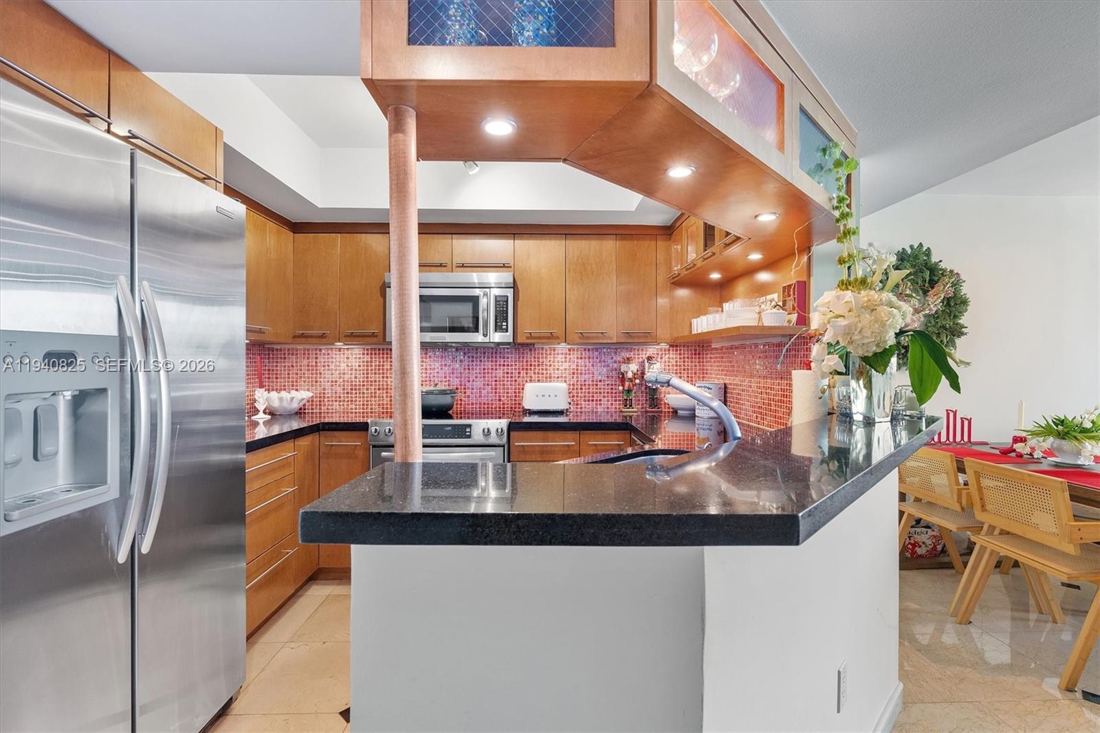 1800 Sunset Harbour Dr # 1710