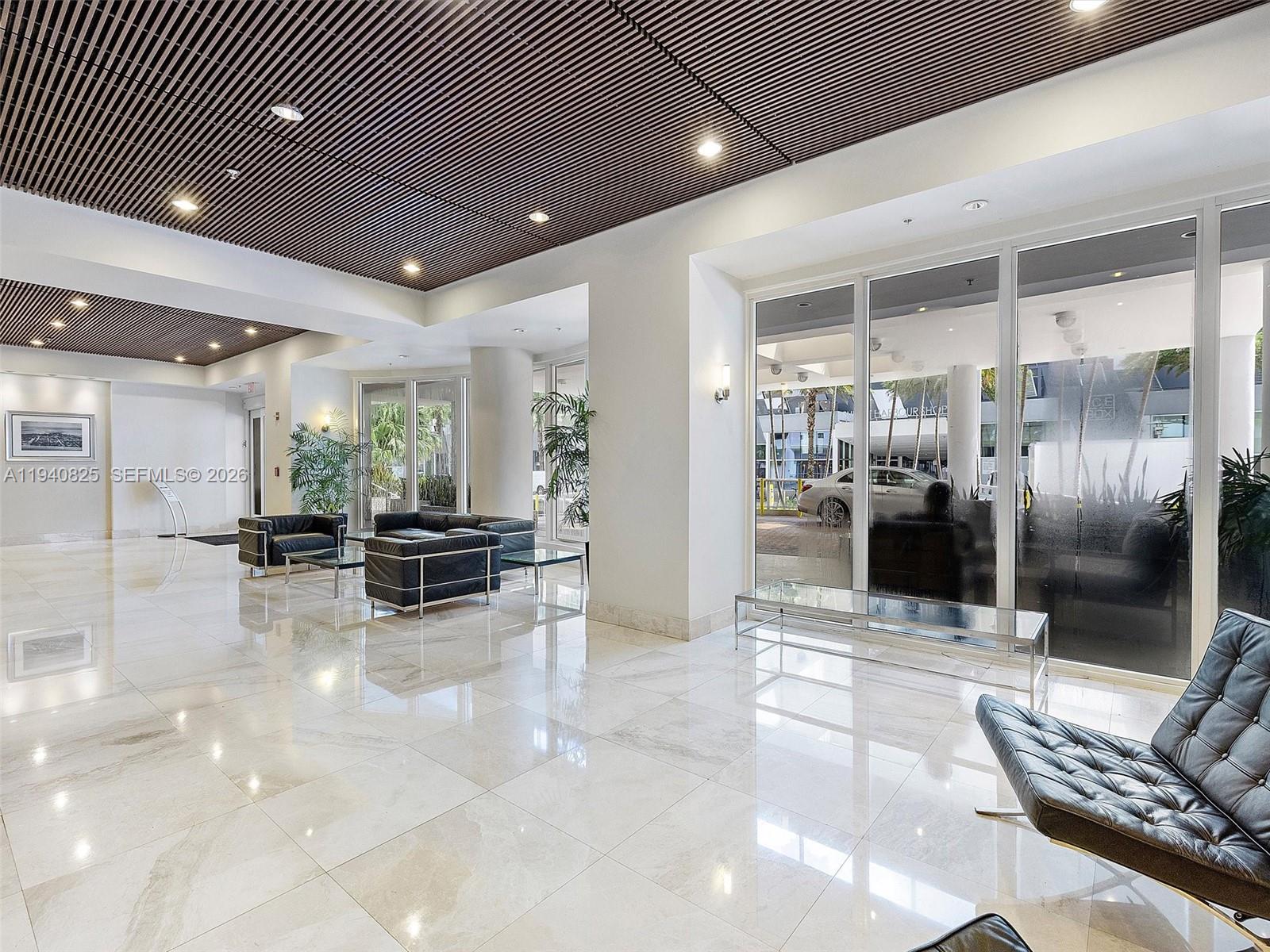 1800 Sunset Harbour Dr # 1710