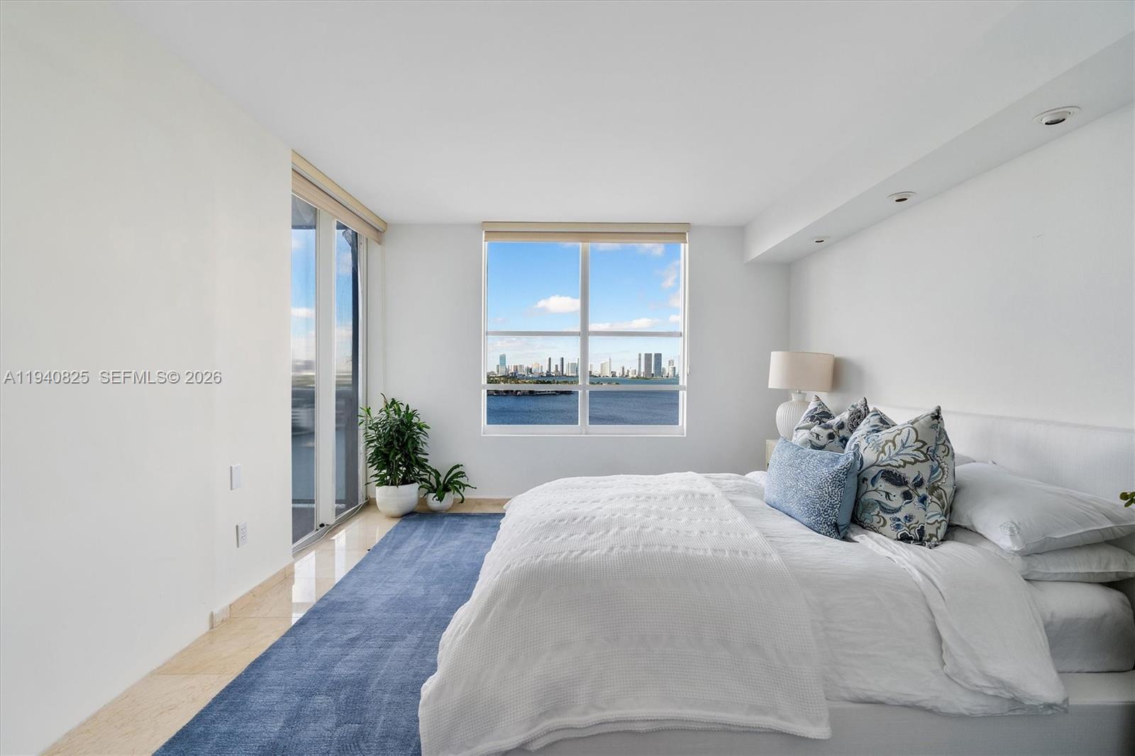 1800 Sunset Harbour Dr # 1710