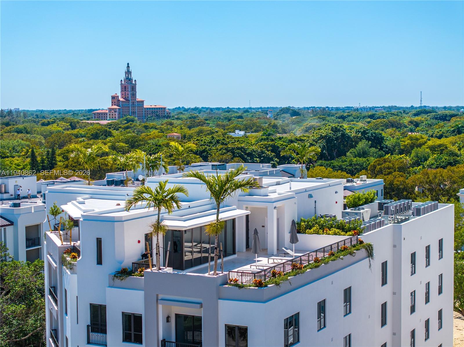 701 Valencia Ave # 703