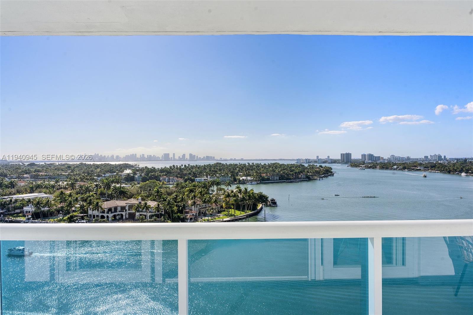 6770 Indian Creek Dr # 14J