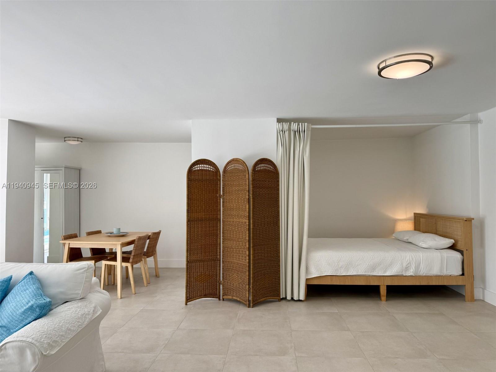 6770 Indian Creek Dr # 14J