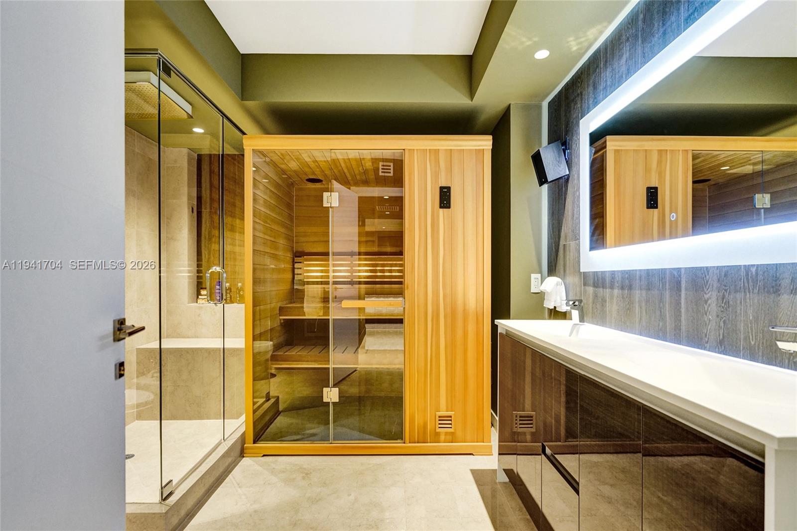 1800 S Ocean Dr # 4403