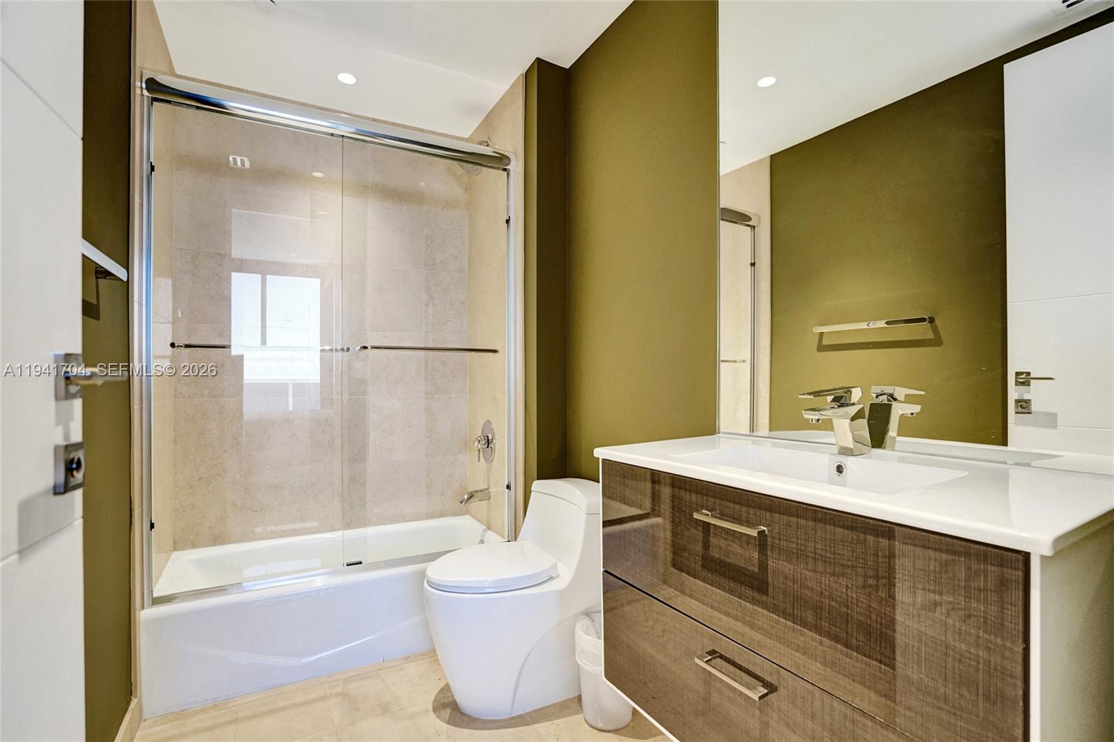 1800 S Ocean Dr # 4403