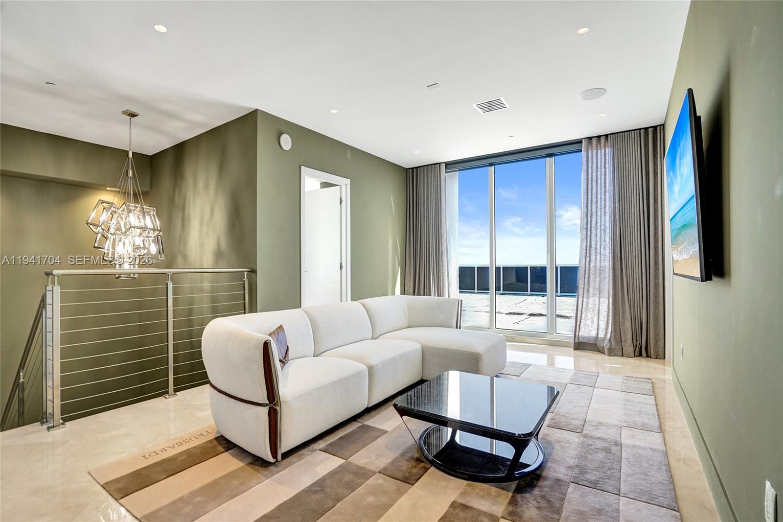 1800 S Ocean Dr # 4403