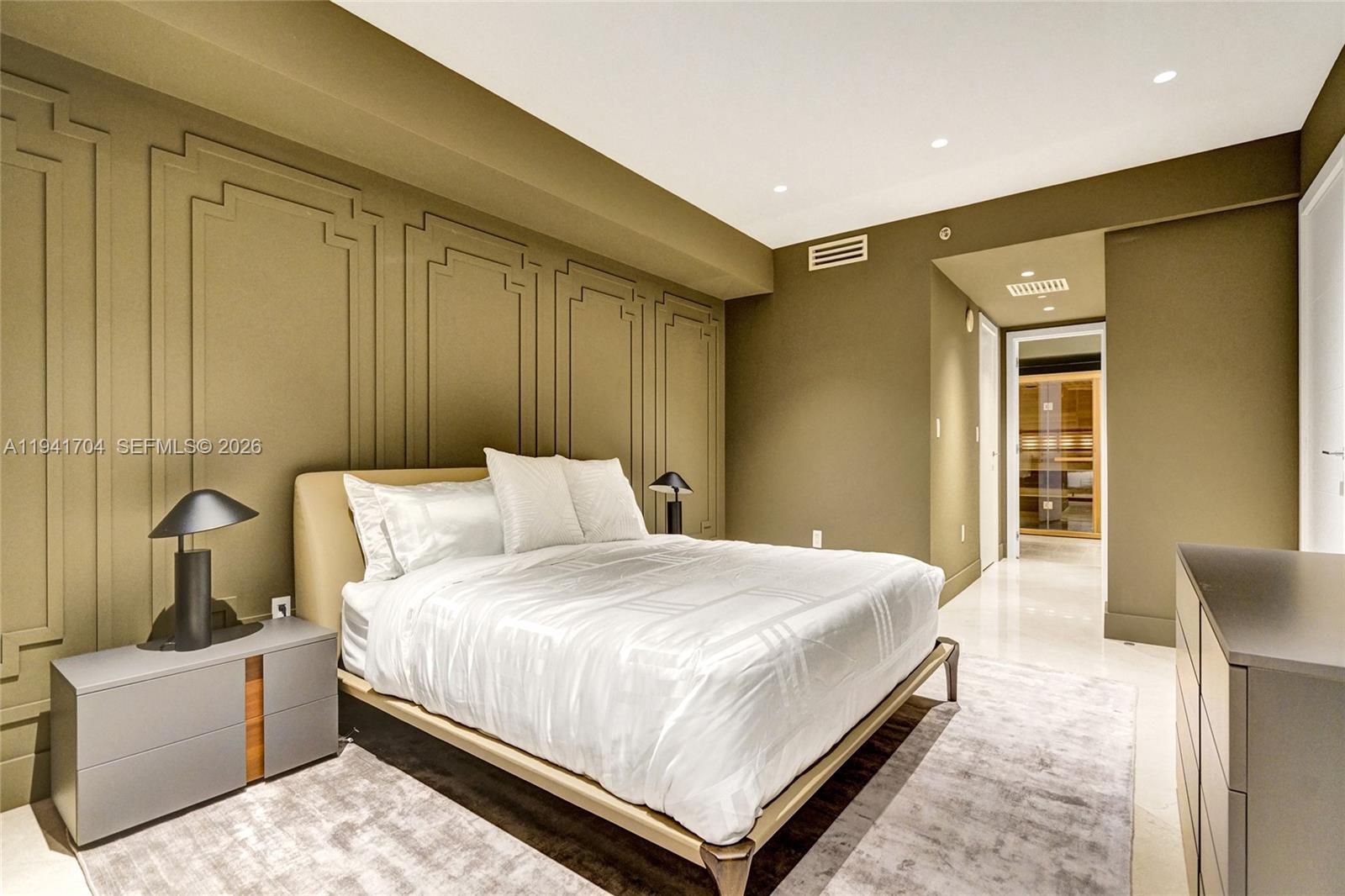 1800 S Ocean Dr # 4403