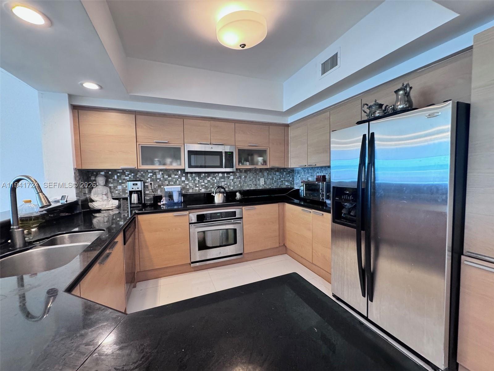 14951 Royal Oaks Ln # 2506