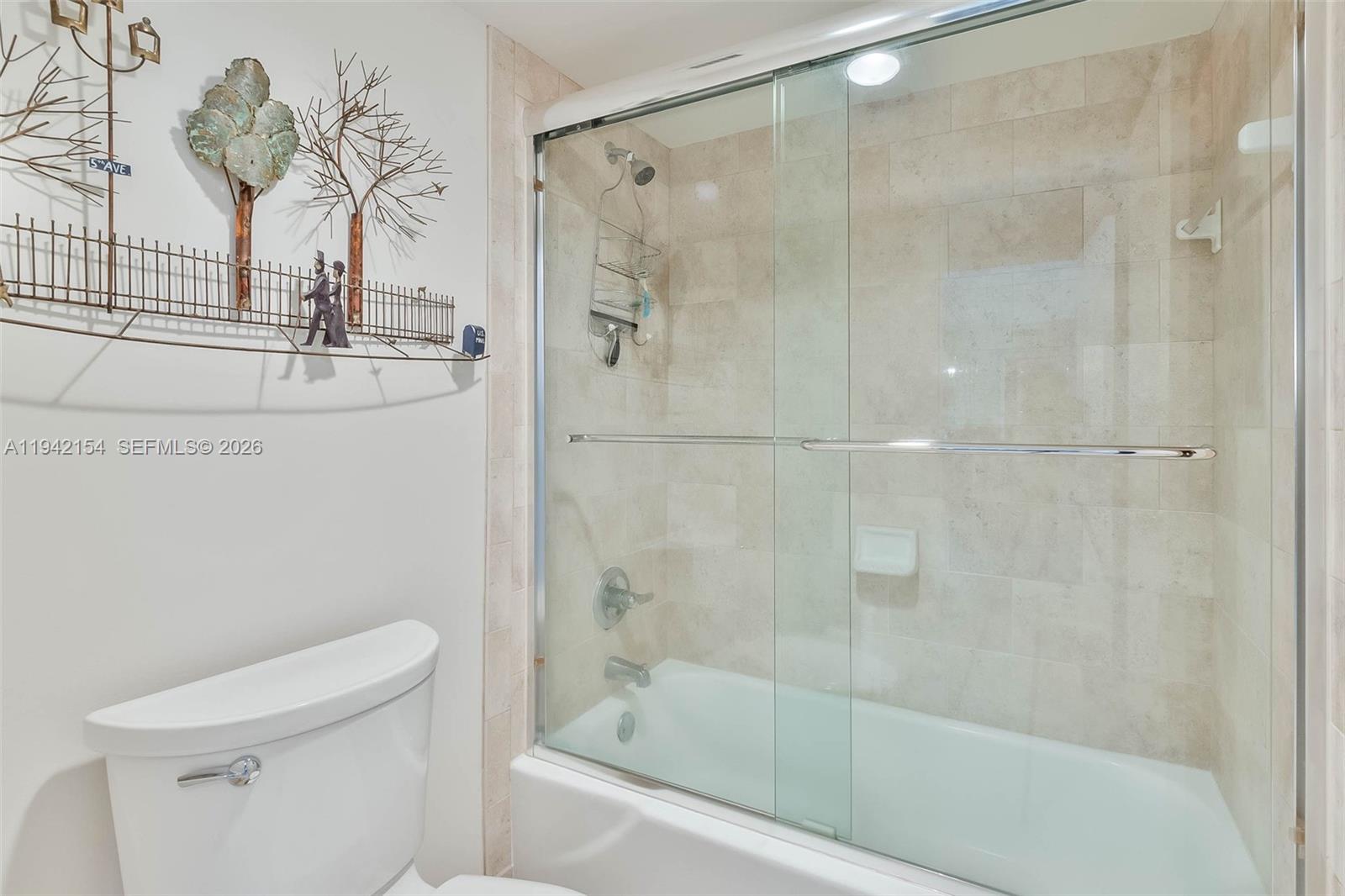 500 Bayview Dr # 617