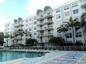 498 NW 165th St Rd # 507 Unit: D-507