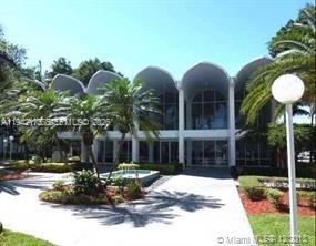 498 NW 165th St Rd # 507 Unit: D-507