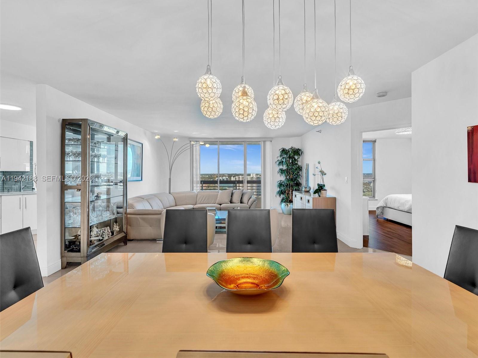 3530 Mystic Pointe Dr # 2502