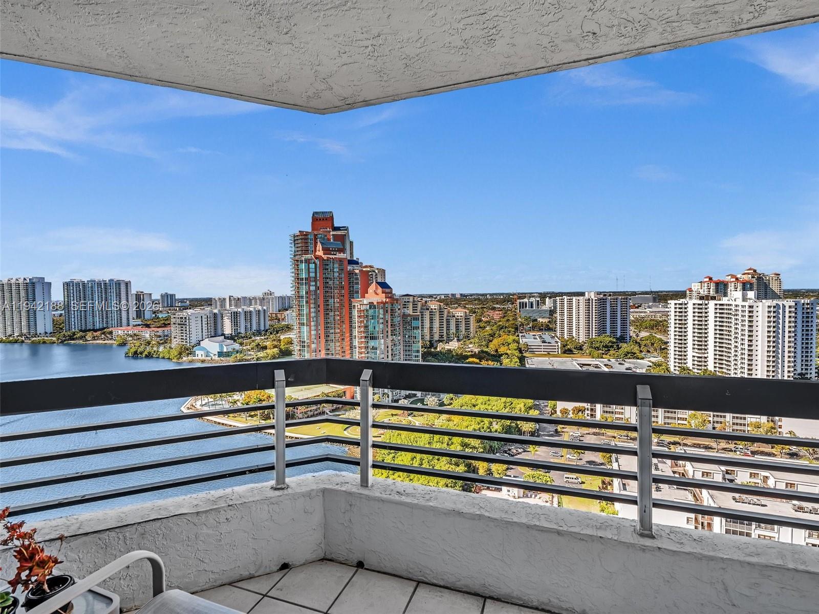 3530 Mystic Pointe Dr # 2502