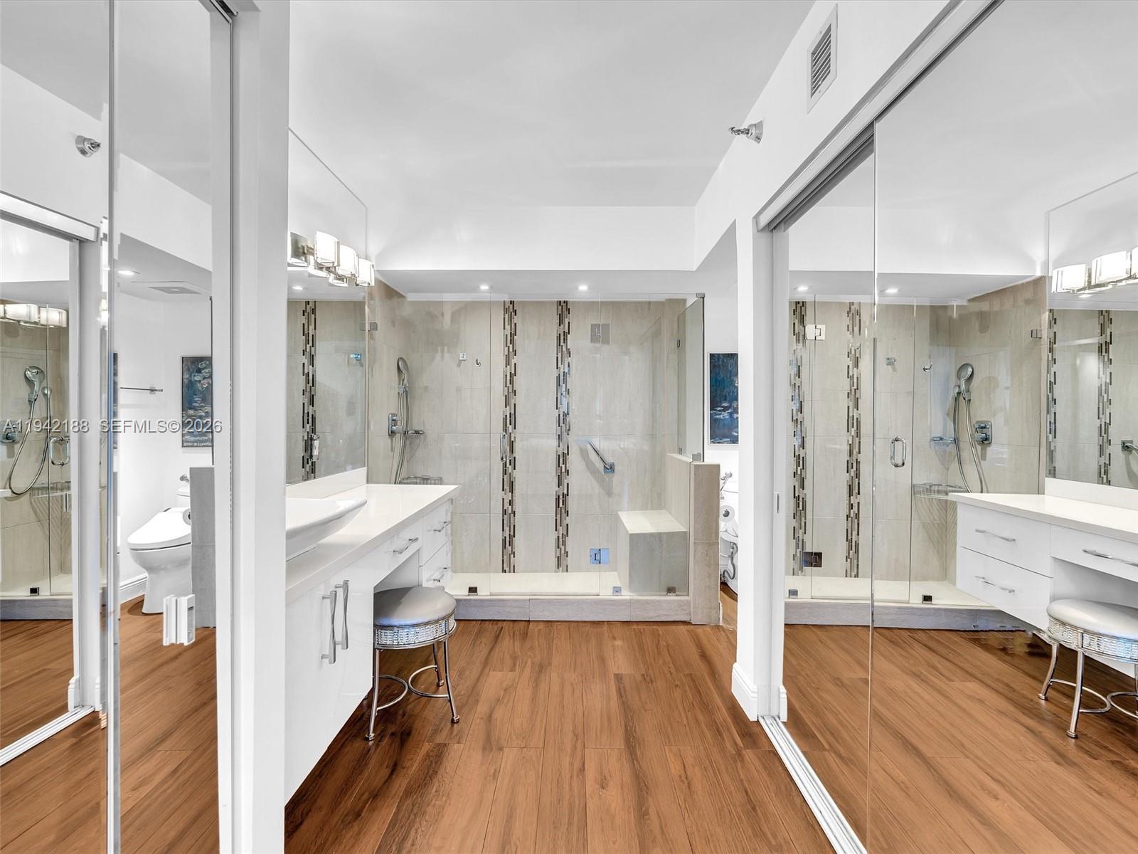 3530 Mystic Pointe Dr # 2502