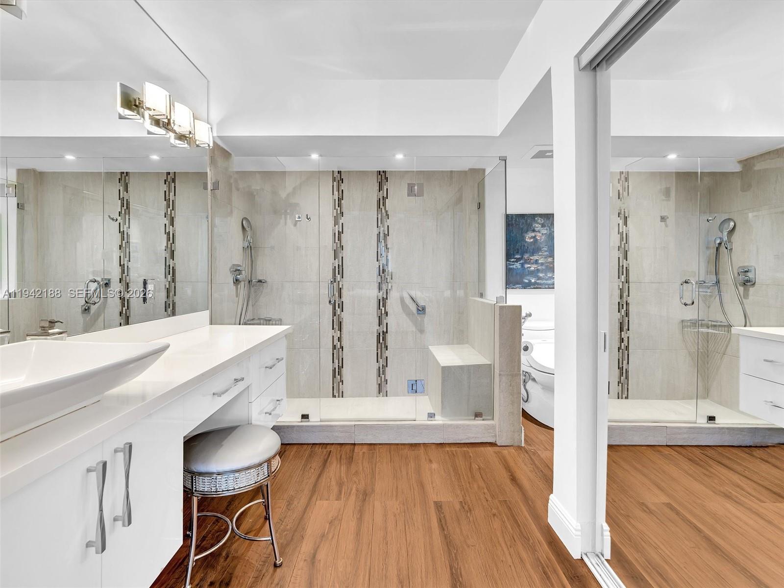 3530 Mystic Pointe Dr # 2502