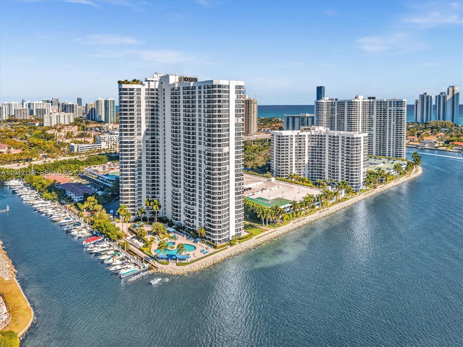 3530 Mystic Pointe Dr # 2502