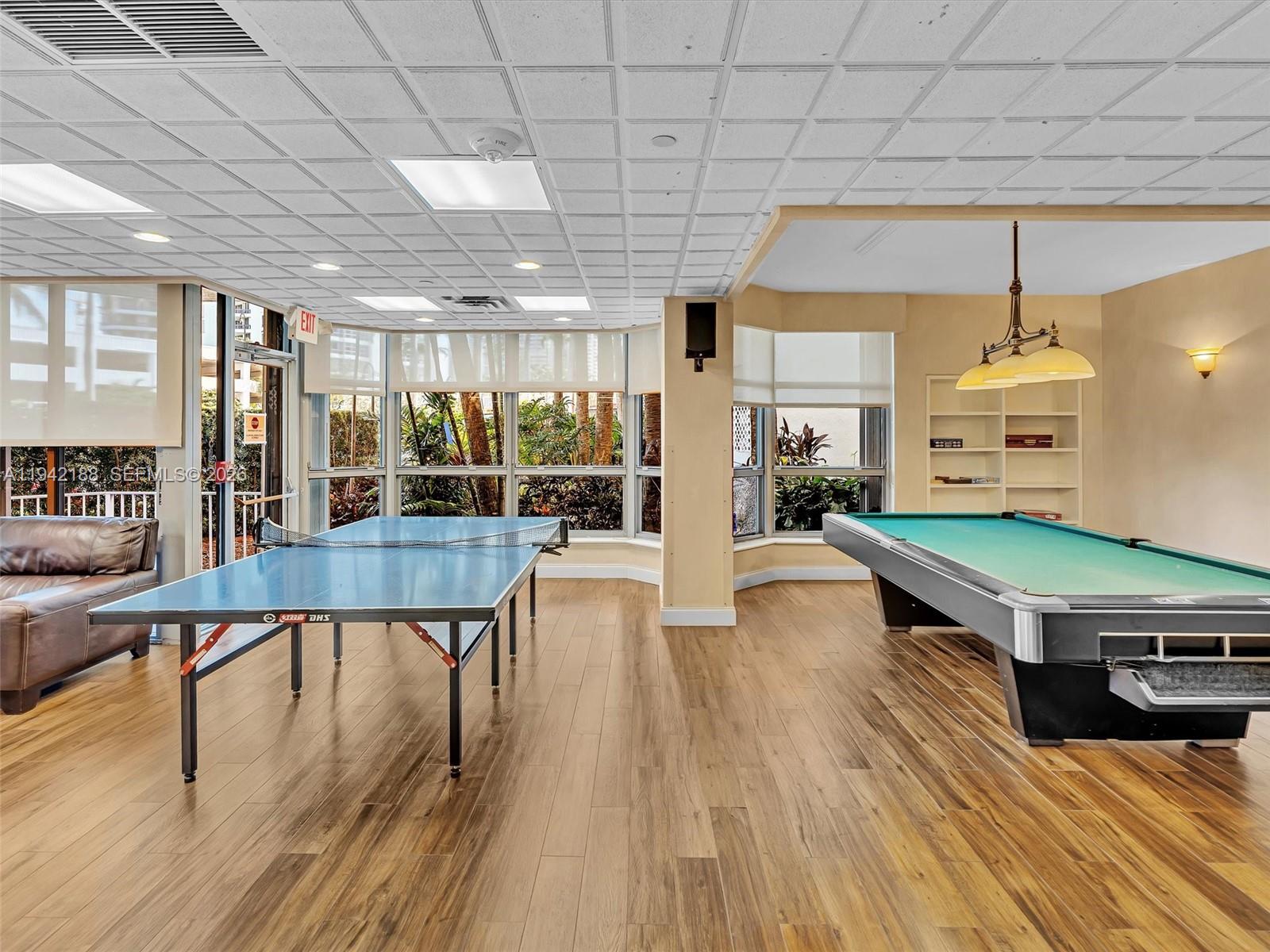 3530 Mystic Pointe Dr # 2502