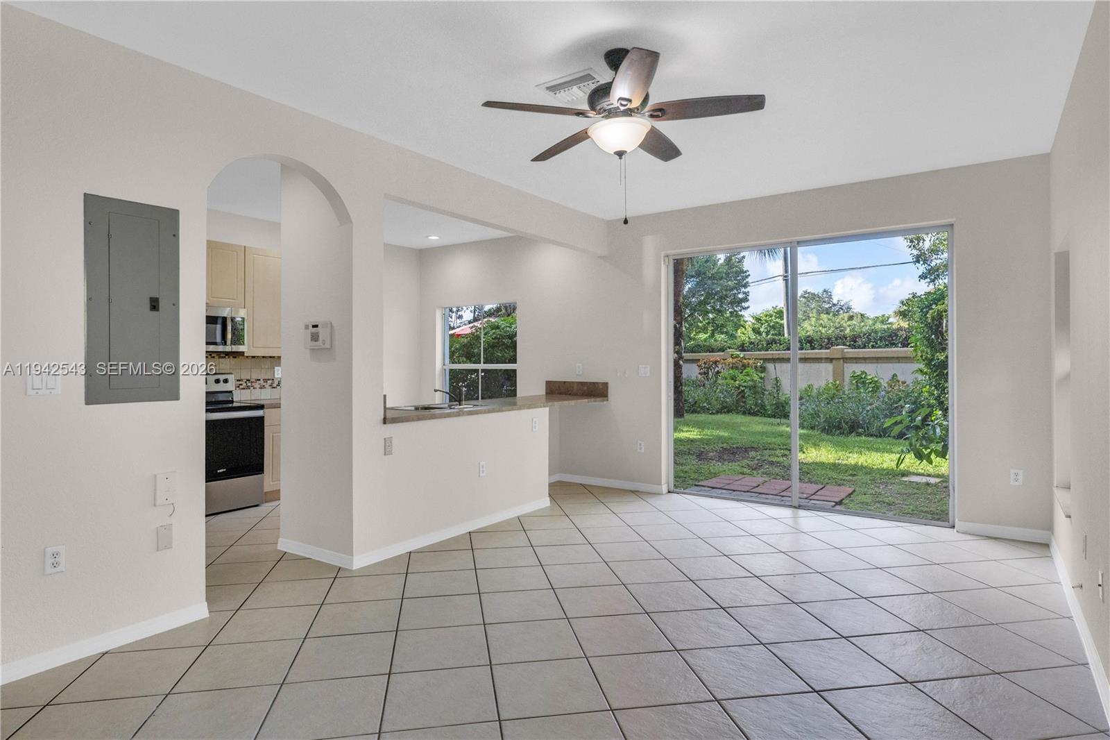 3459 Merrick Ln # 501