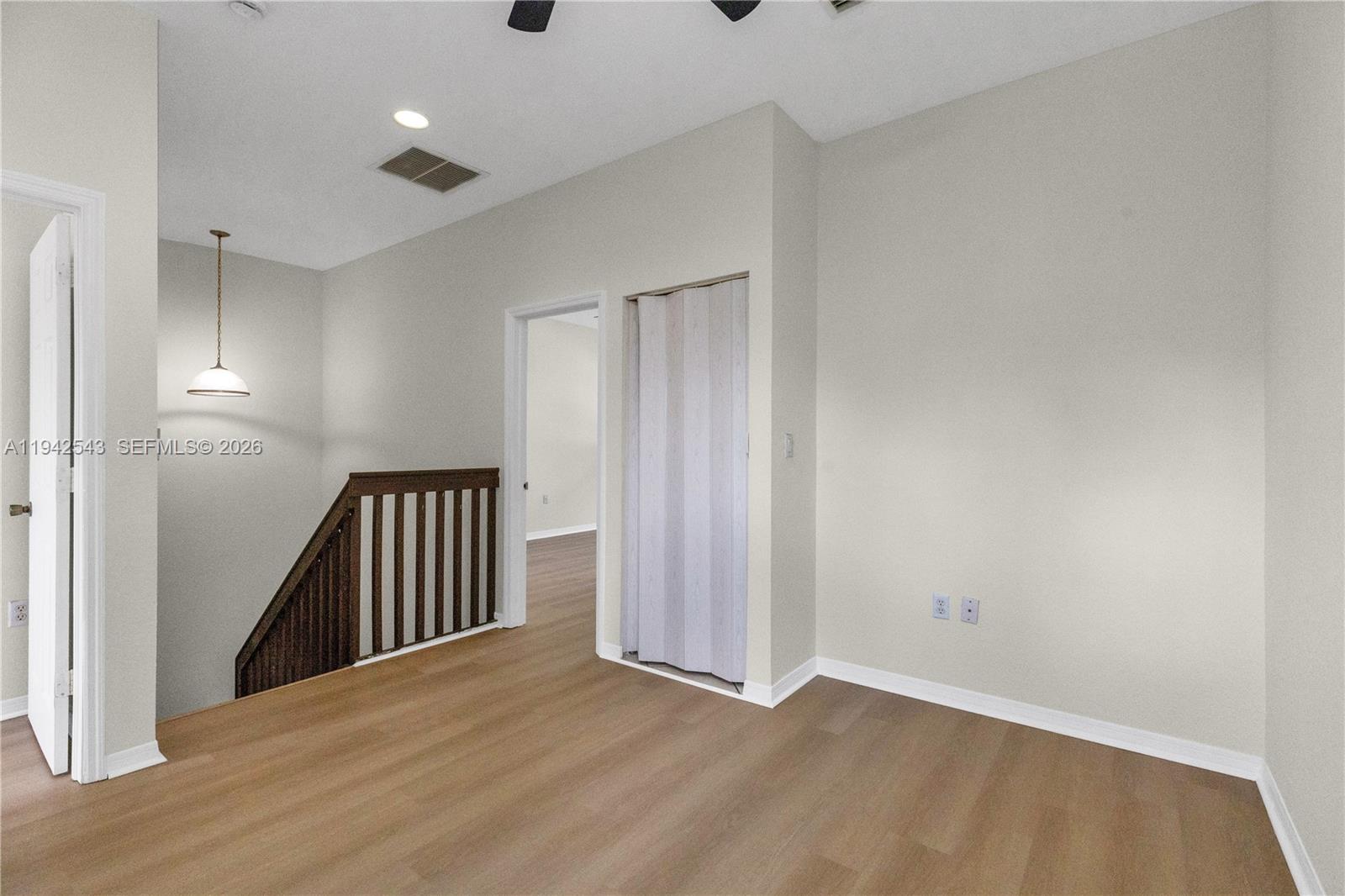 3459 Merrick Ln # 501