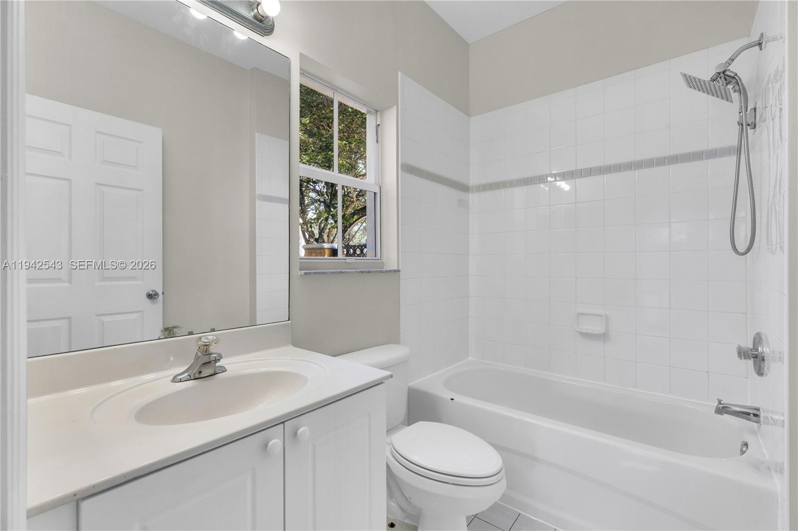 3459 Merrick Ln # 501