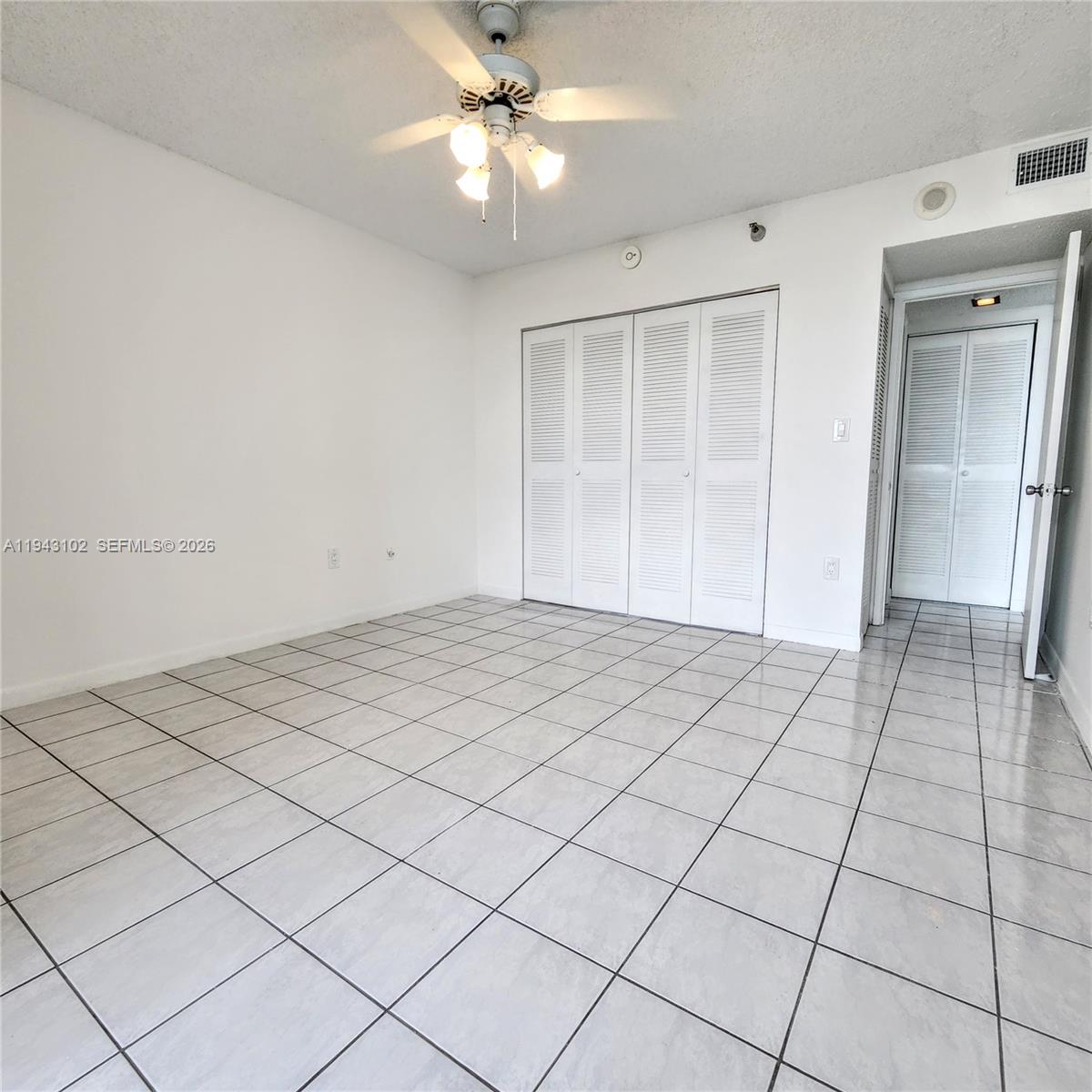 20505 E Country Club Dr # 1635