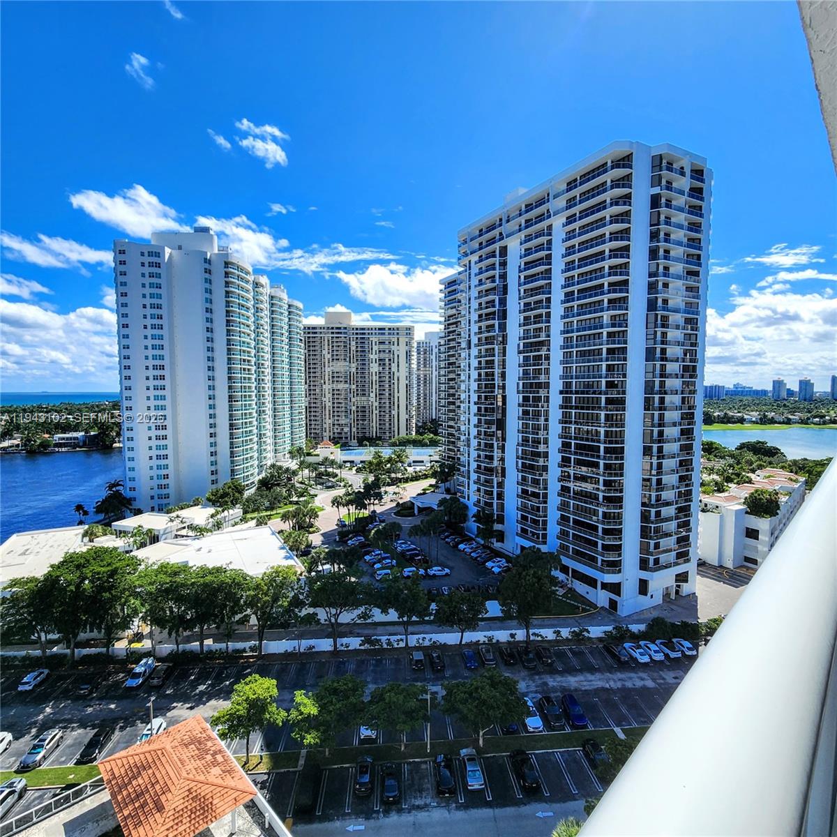 20505 E Country Club Dr # 1635