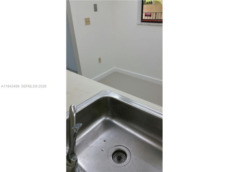 8015 SW 107th Ave # 209