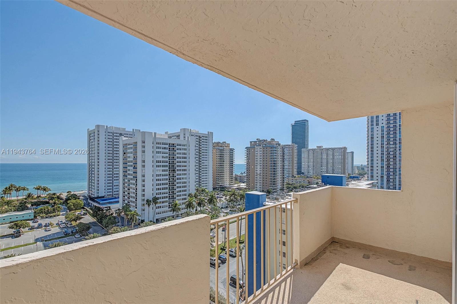 1865 S Ocean Dr # 14M