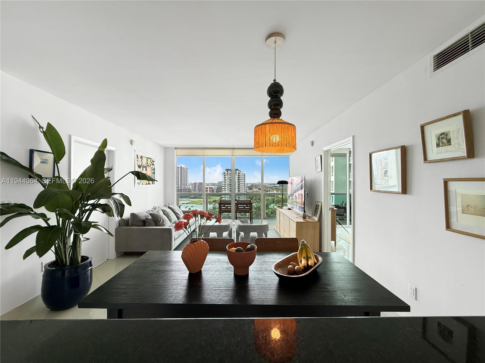 1800 N Bayshore Dr # 1810