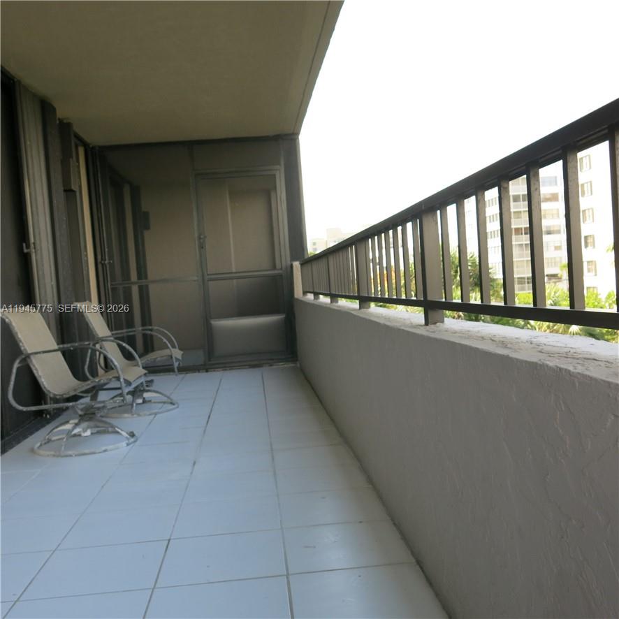 251 Crandon Blvd # 309