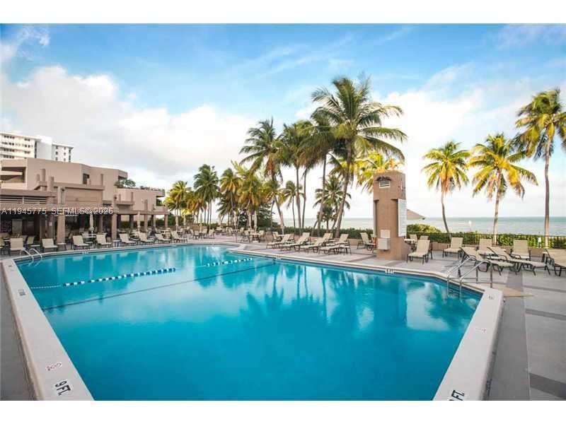 251 Crandon Blvd # 309