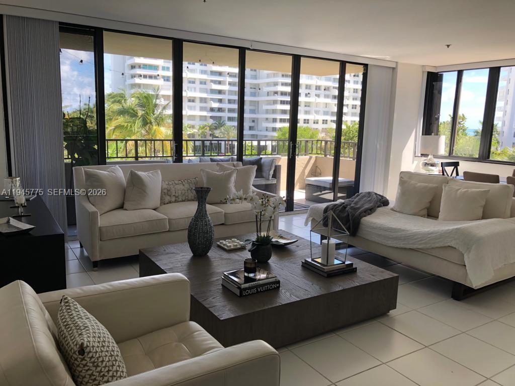 251 Crandon Blvd # 309