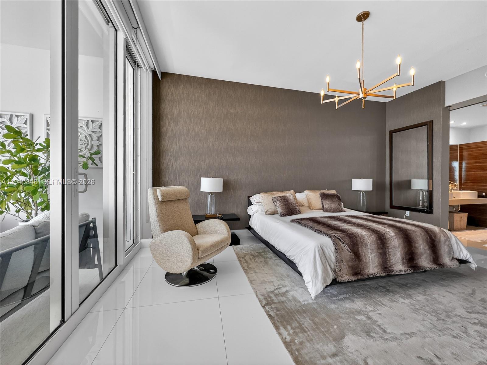 2020 N Bayshore Dr # 1603