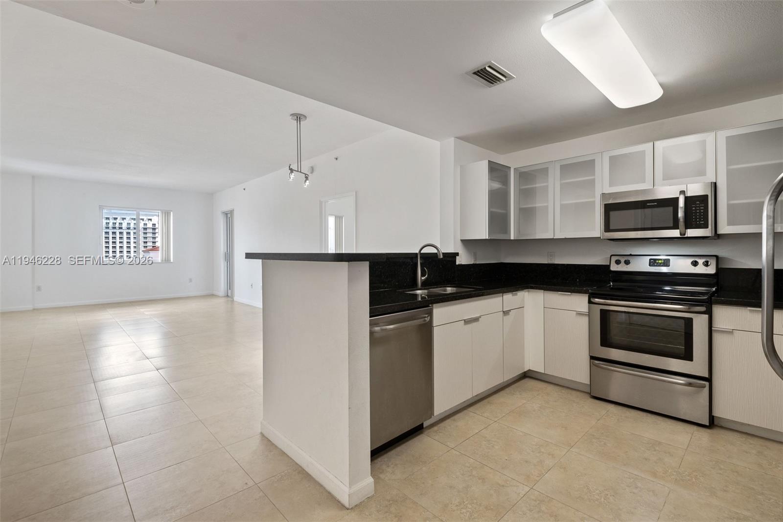 10 Aragon Ave # 1110