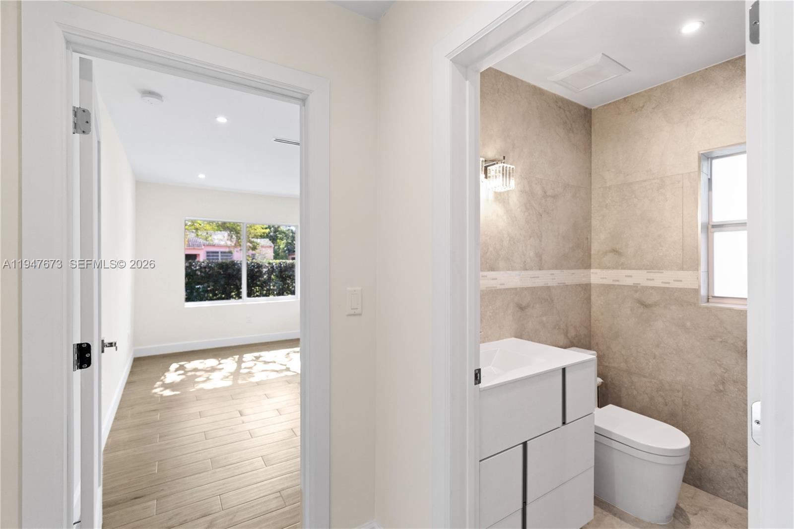 251 NE 44th St # 251